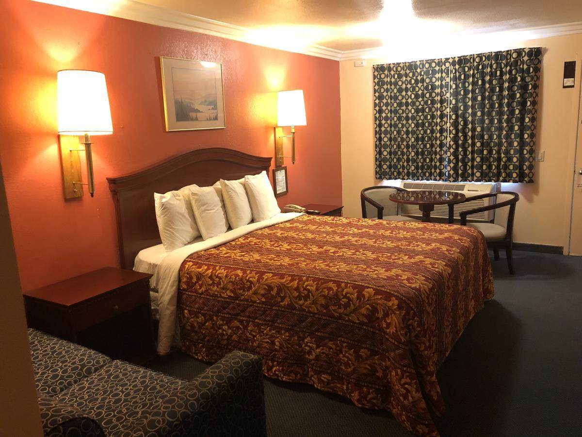 Aerospace Inn Мохаве Екстер'єр фото