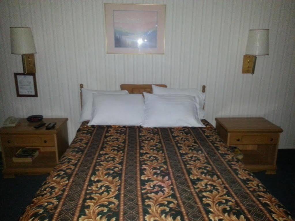 Aerospace Inn Мохаве Екстер'єр фото